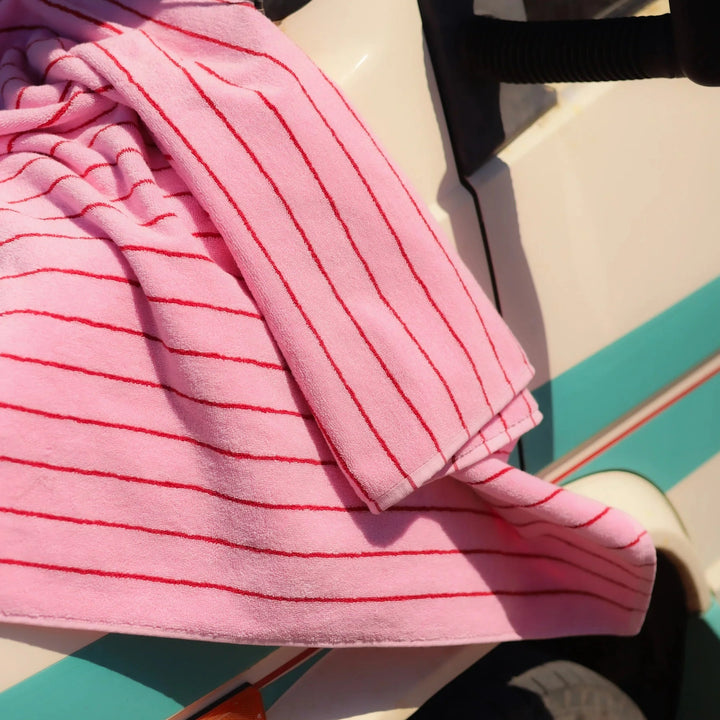 Badetuch / Naram Baby Pink &amp; Ski Patrol red