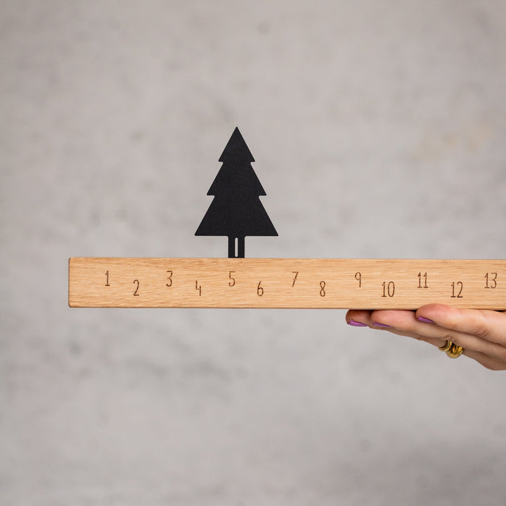 Adventskalender mit Tannenbaum